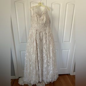 Wedding dress, Oleg Cassini, size 16, ivory/champagne, bridal garment bag